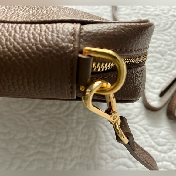 QUINCE Italian Leather Crossbody Bag, Dark Taupe, NWOT - Picture 12 of 16